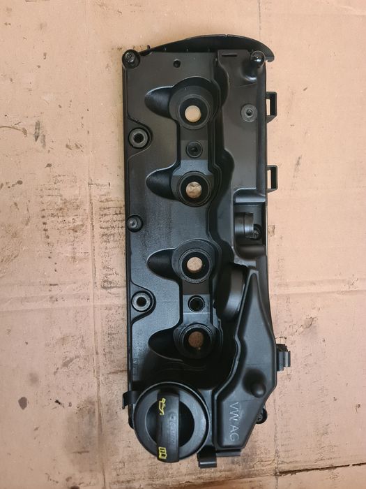 Розбір мотора 2.0 TDI CKRA (USA) гбц, коленвал, масленый насо