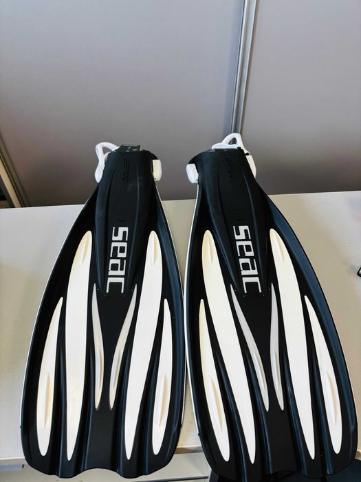 Płetwy regulowane sling strap do nurkowania SEAC GP100