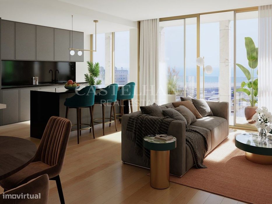 Apartamento T2 com área exterior e lugar de garagem, junto à praia ...