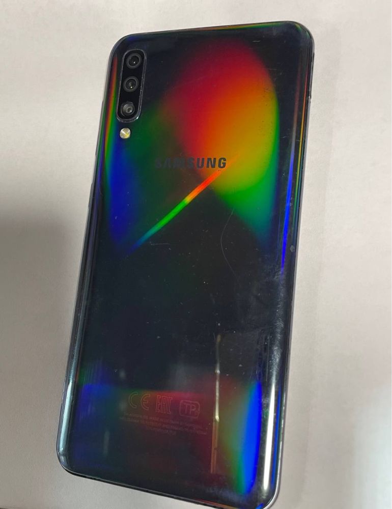 Samsung A50 4/64