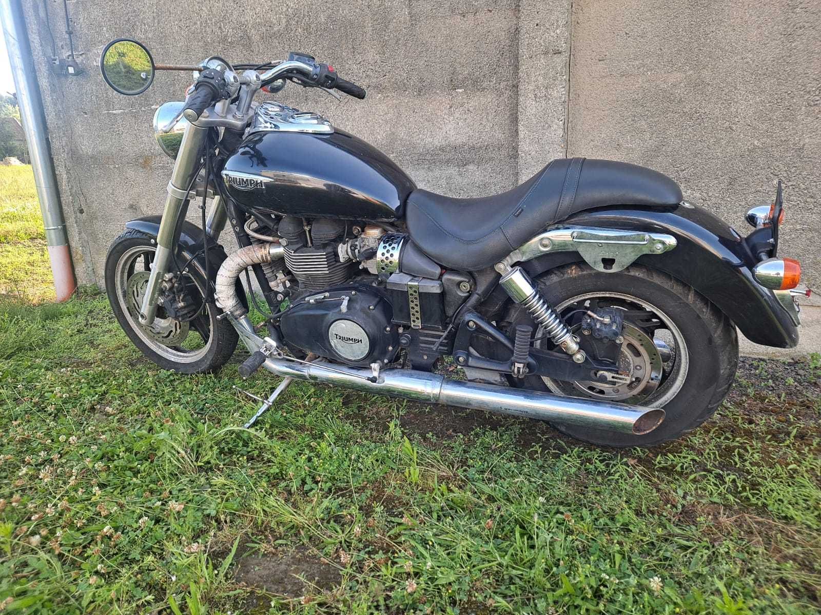 Triumph Speedmaster 900 triumph speedmastr 3