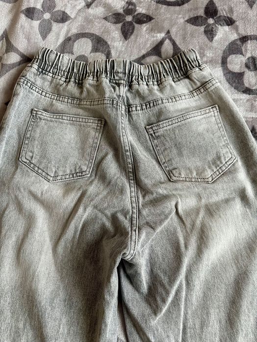 Джинси для дівчинки