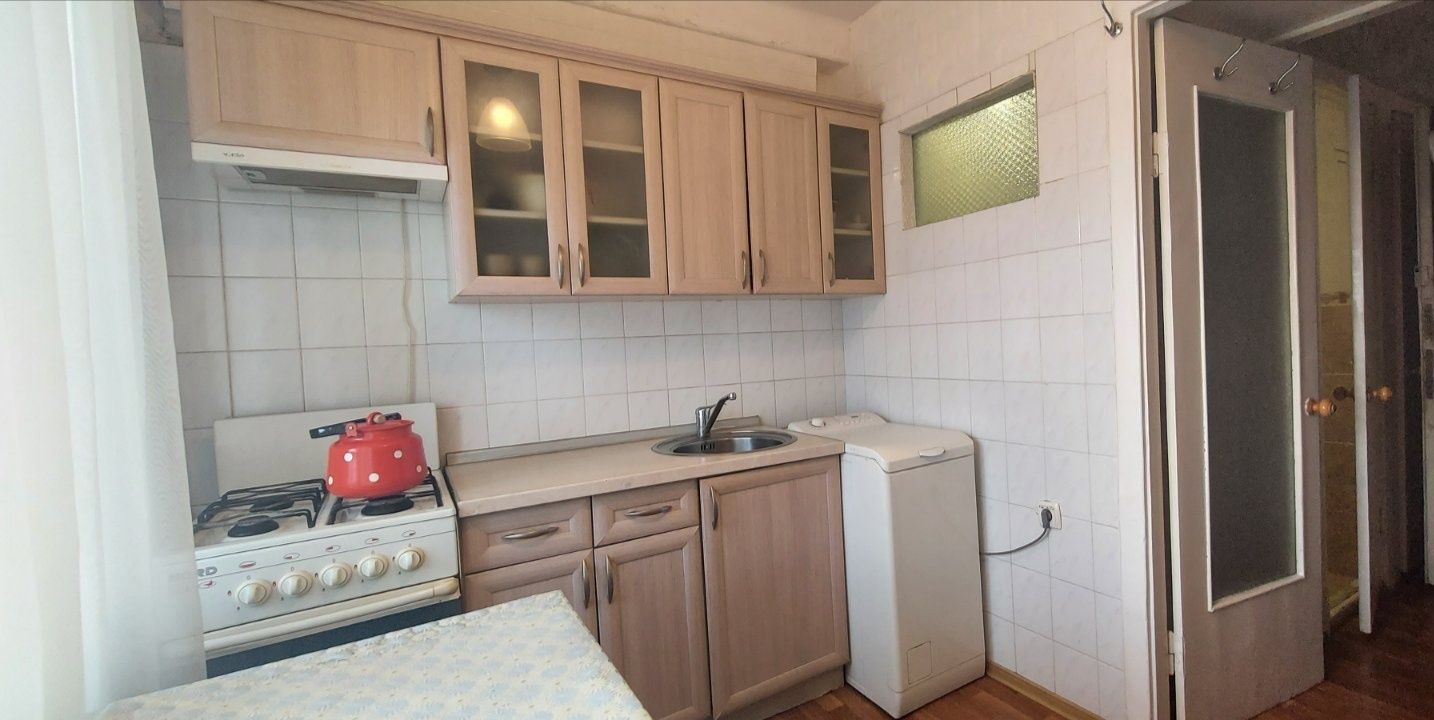 Подобово 1к метро Лісова, Даринок