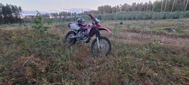 Spdzedam Honda xr