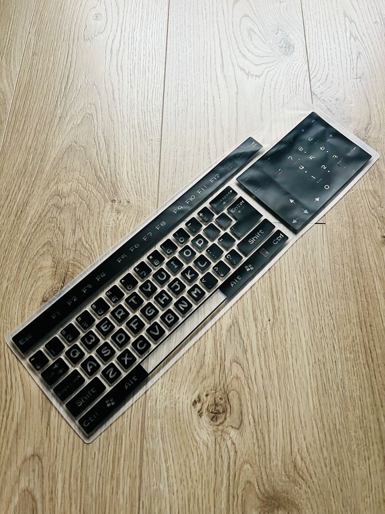 Nowy silikonowy pokrowiec osłona klawiatury / laptopa