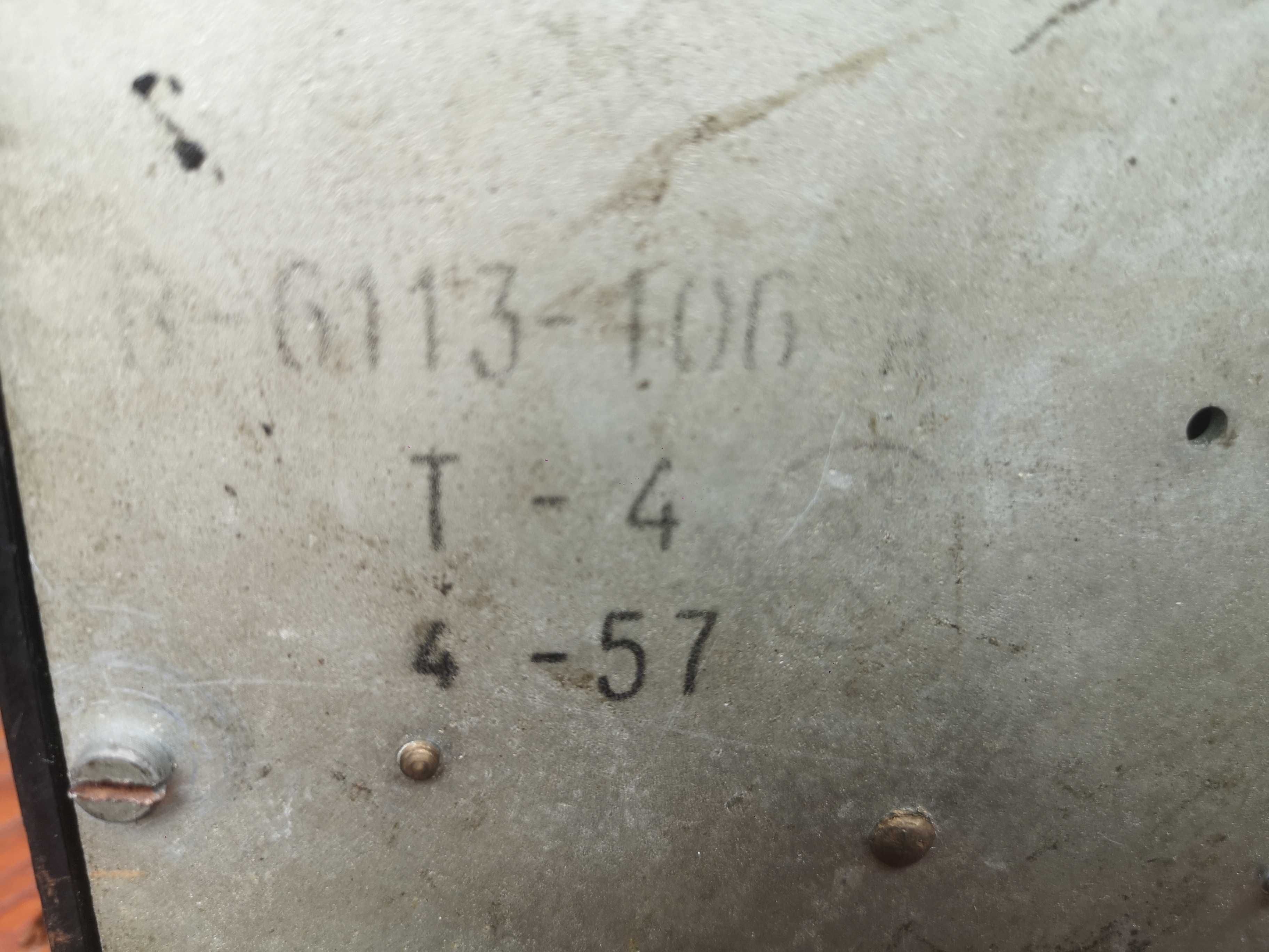 Stary zabytkowy telefon rwt 1957r z kablem zasilającym