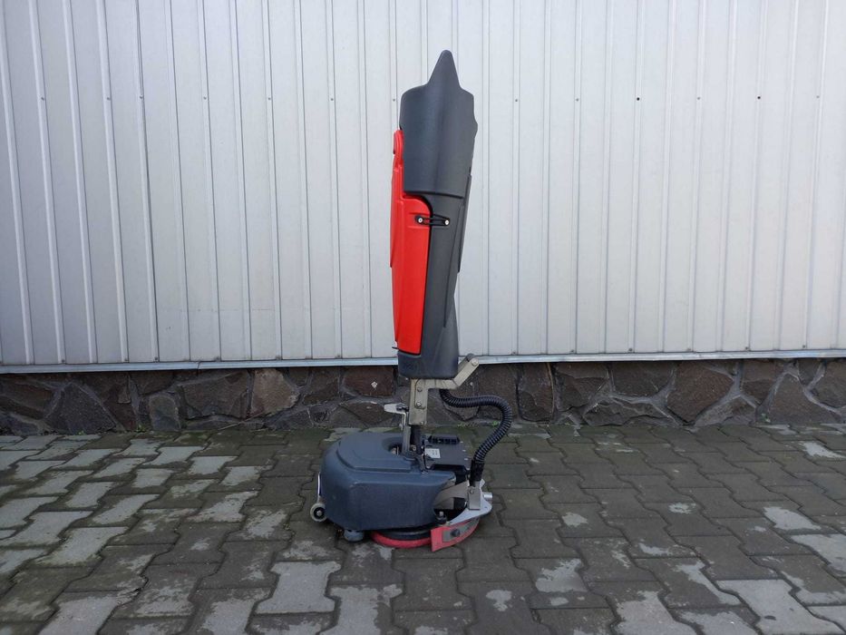 Profesjonalna szorowarka Hako B3 / CE40