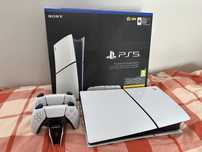 PlayStation 5 Slim 1TB z dwoma padami