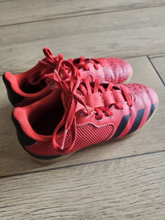 Halówki buty adidas 31 predator