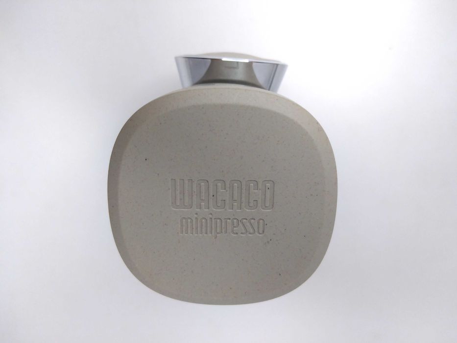 Ekspres turystyczny w podróż kapsułki Nespresso WACACO MinipressoNS2