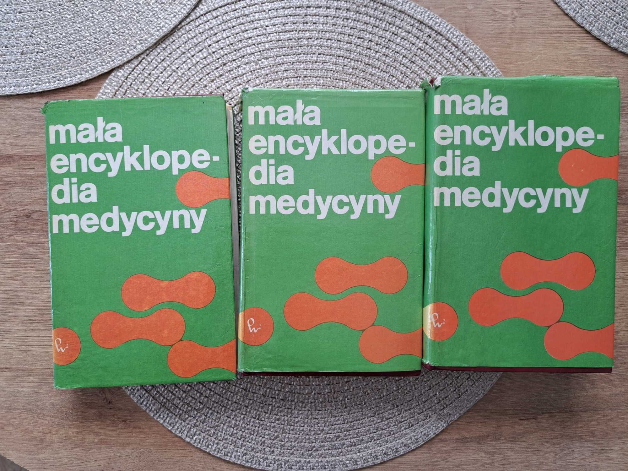 mała encyklopedia medycyny PWN 3 tomy twarda oprawa