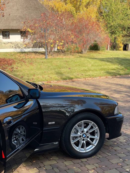 BMW E39 2002 Restyling 525I