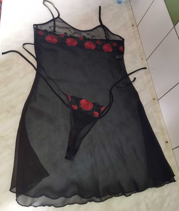 Женский красивый комплект, размер М