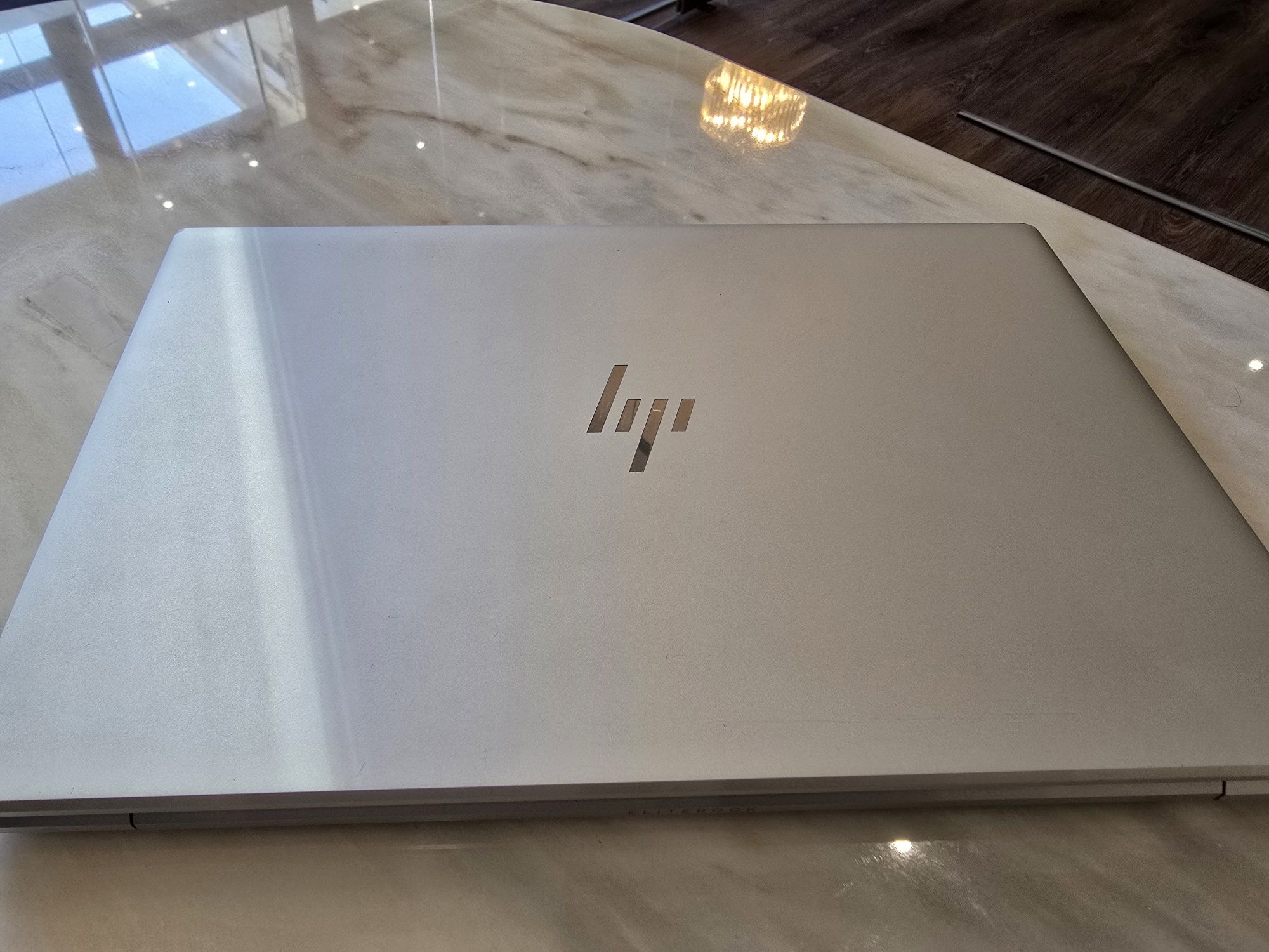 hp elitebook 840 g8 i7 16gb RAM