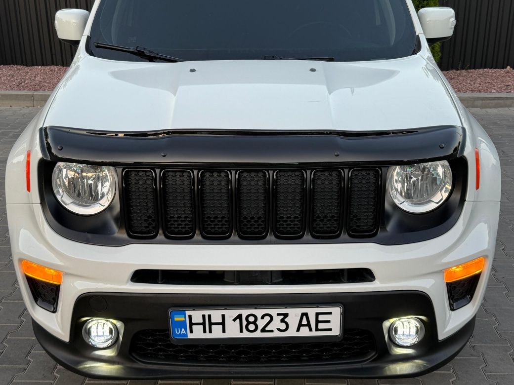 Jeep Renegade  2020 рік