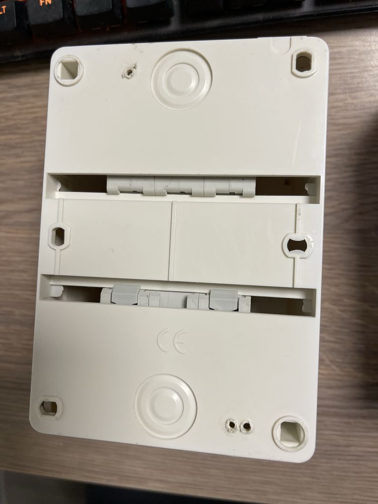 Продам автоматы с коробкой Schneider C50 ,400 v IEK BA47-29 С-16,400 v