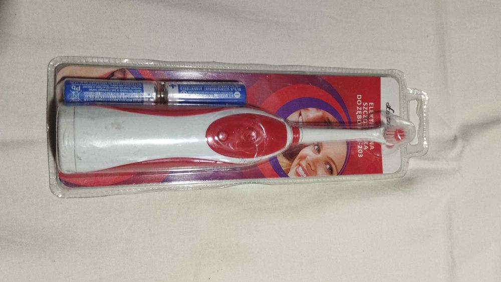 Szczoteczka elektryczna do zębów  [Łucznik] TB-203