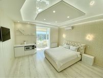 Найкраща панорамна квартира подобово Sky House в центрі Вінниці