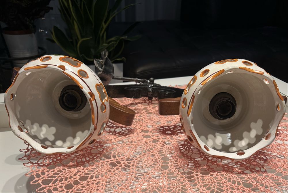 Żyrandol w stylu rustykalnym lub wiejski