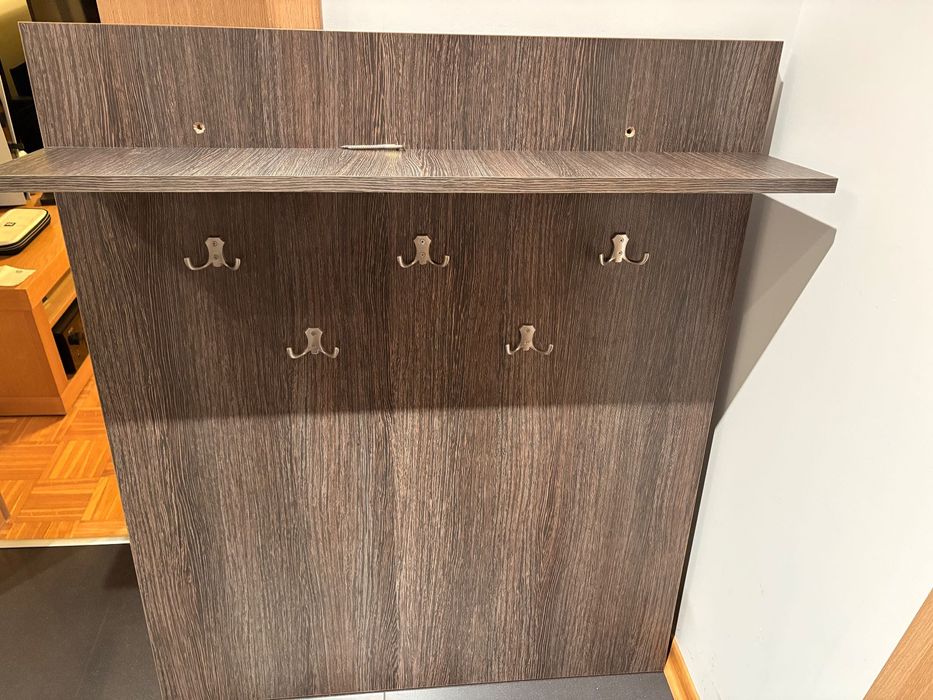 Szafka na buty/półko- wieszak na ubrania