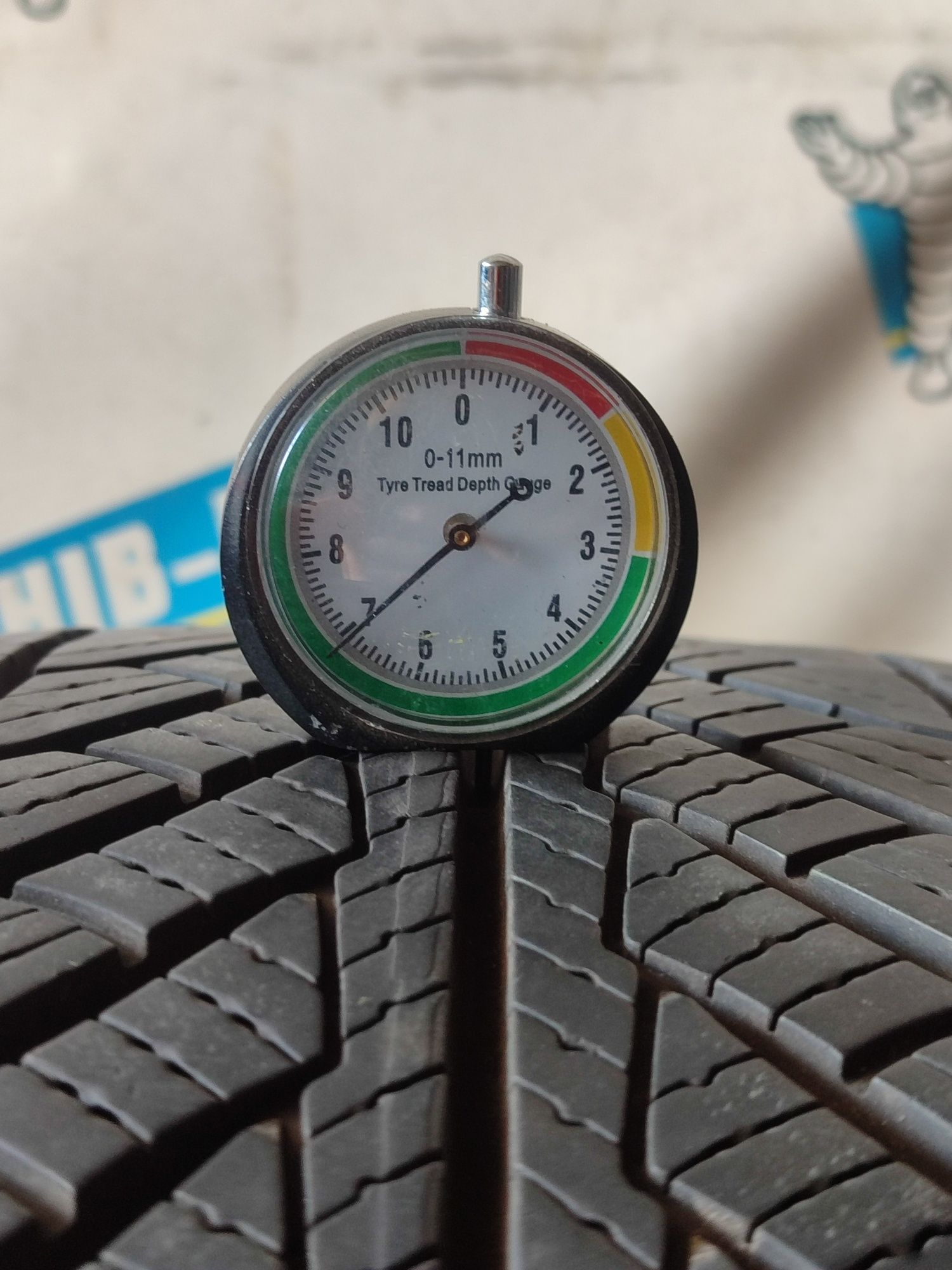 Шини goodyear 245 45 r18 зима 21 рік