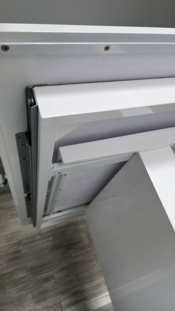 Stół ława duży rozkładamy 150x90 wys 76 .. lakierowany połysk. Krzesła