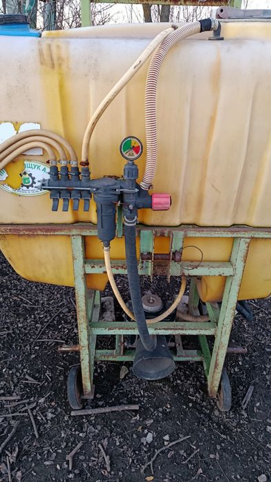 Продаю оприскувач