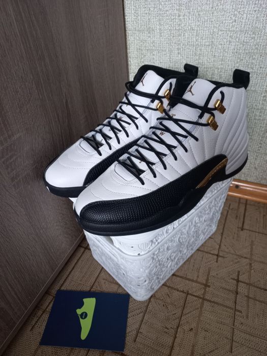 Nike Air Jordan 12 Retro Royalty Taxi.