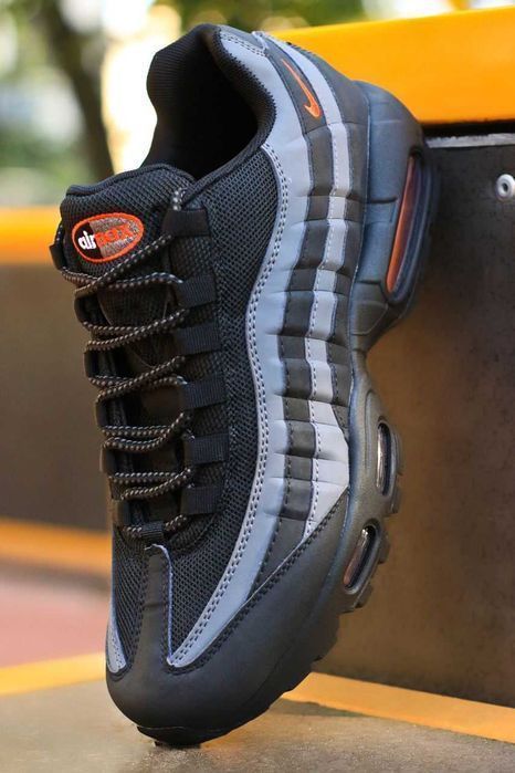 Мужские кроссовки Nike Air Max 95 Black/Grey/Red. Размеры 40-45