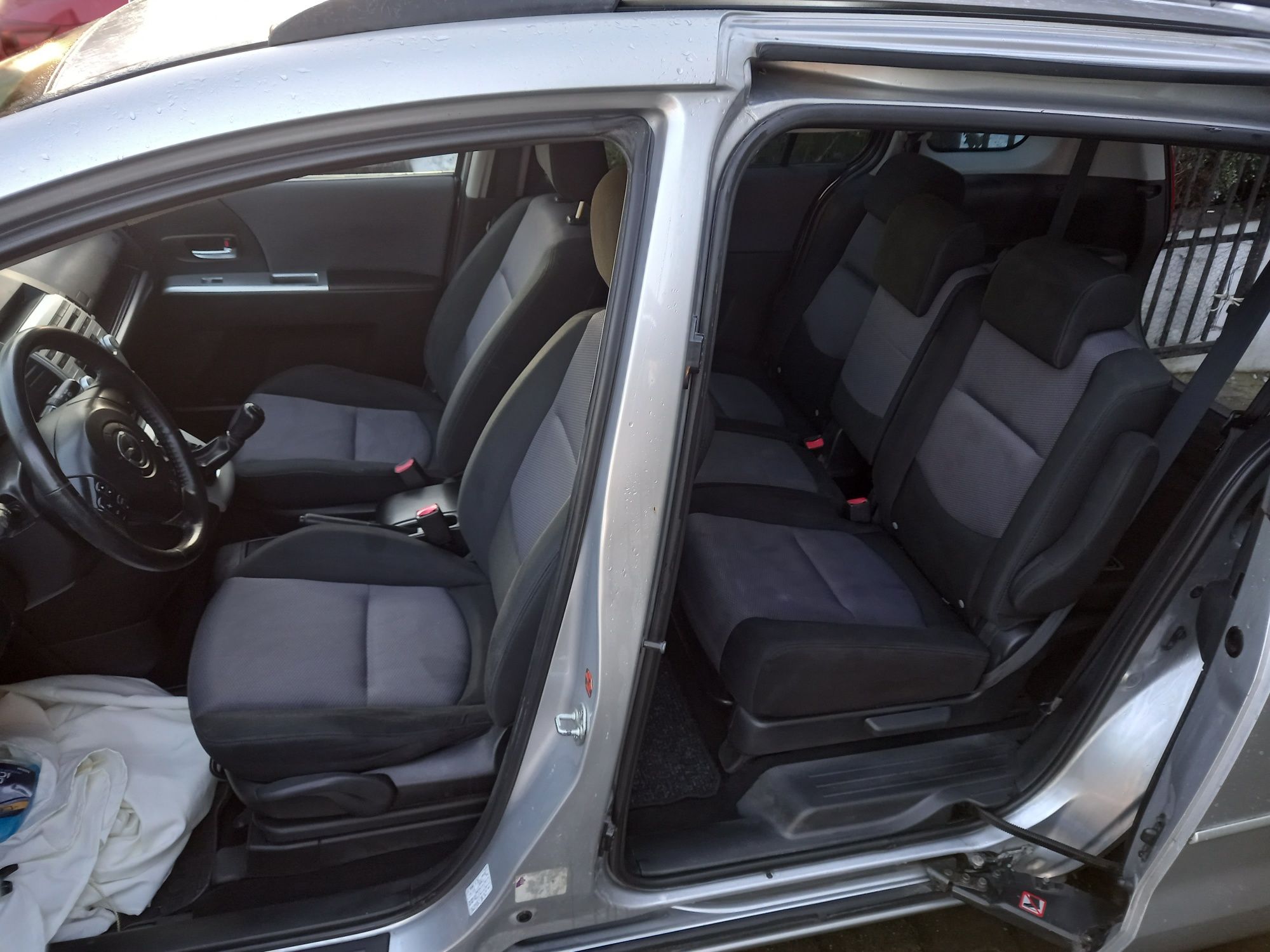 Sprzedam Mazda 5 2007r