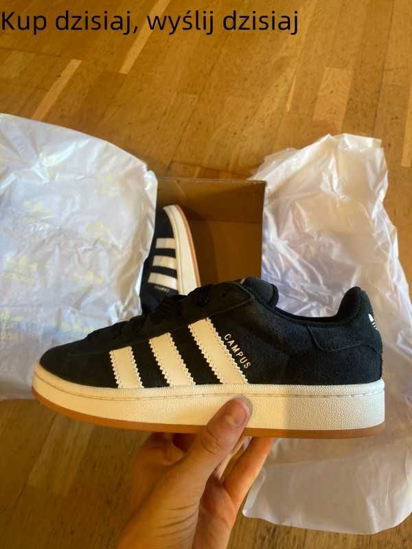 Trampki Adidas w rozmiarze 38 czarne klasyczne wygodne