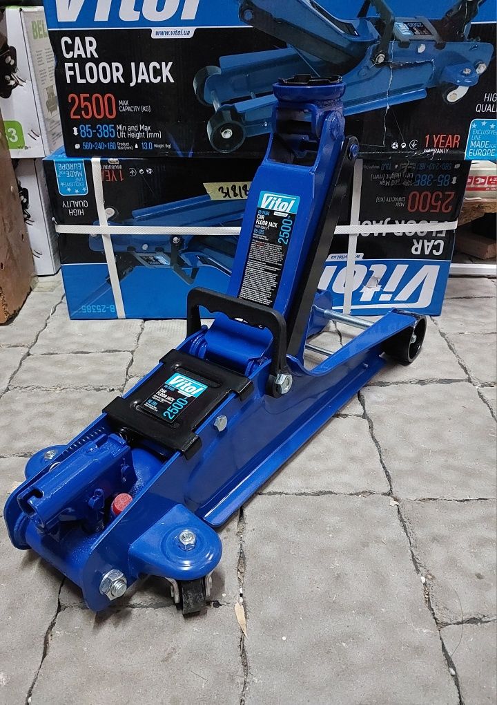 Домкрат подкатной  2.5т Vitol 14кг 85-385мм.