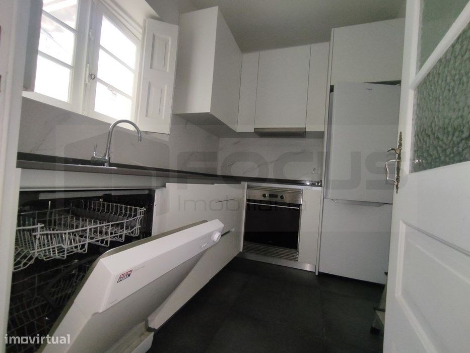 Apartamento T2+ 1 renovado - Beira Mar - Aveiro
