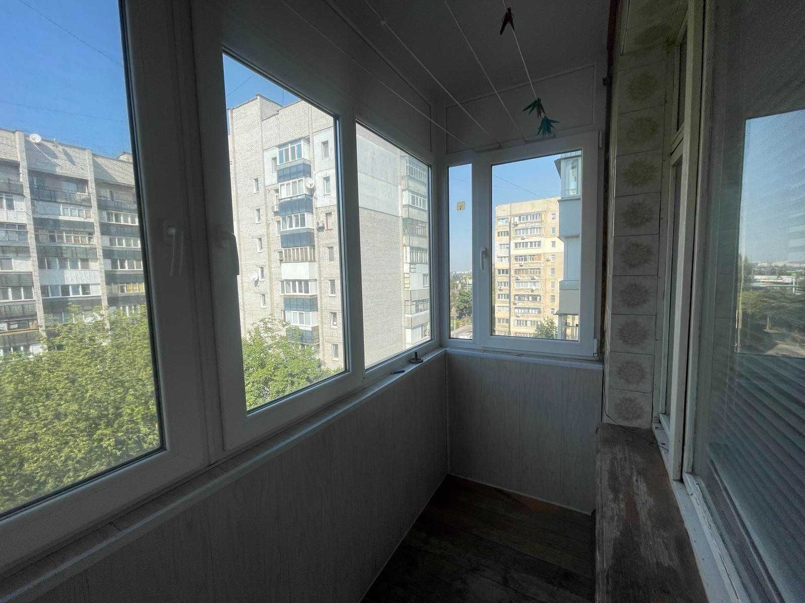 Продаю 3-кімнатну квартиру. Центр. 67 м