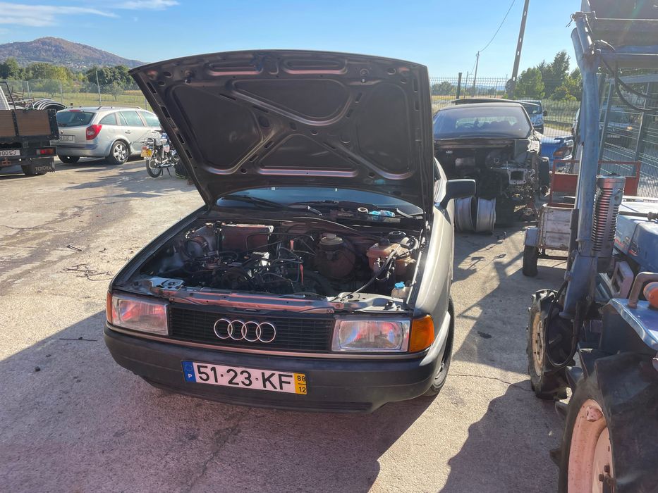 Audi 80 no estado que se encontra