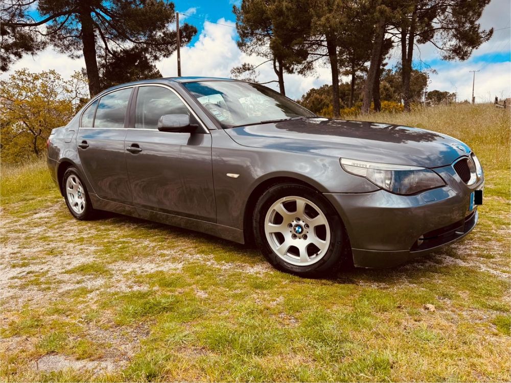 BMW 520d (2006).