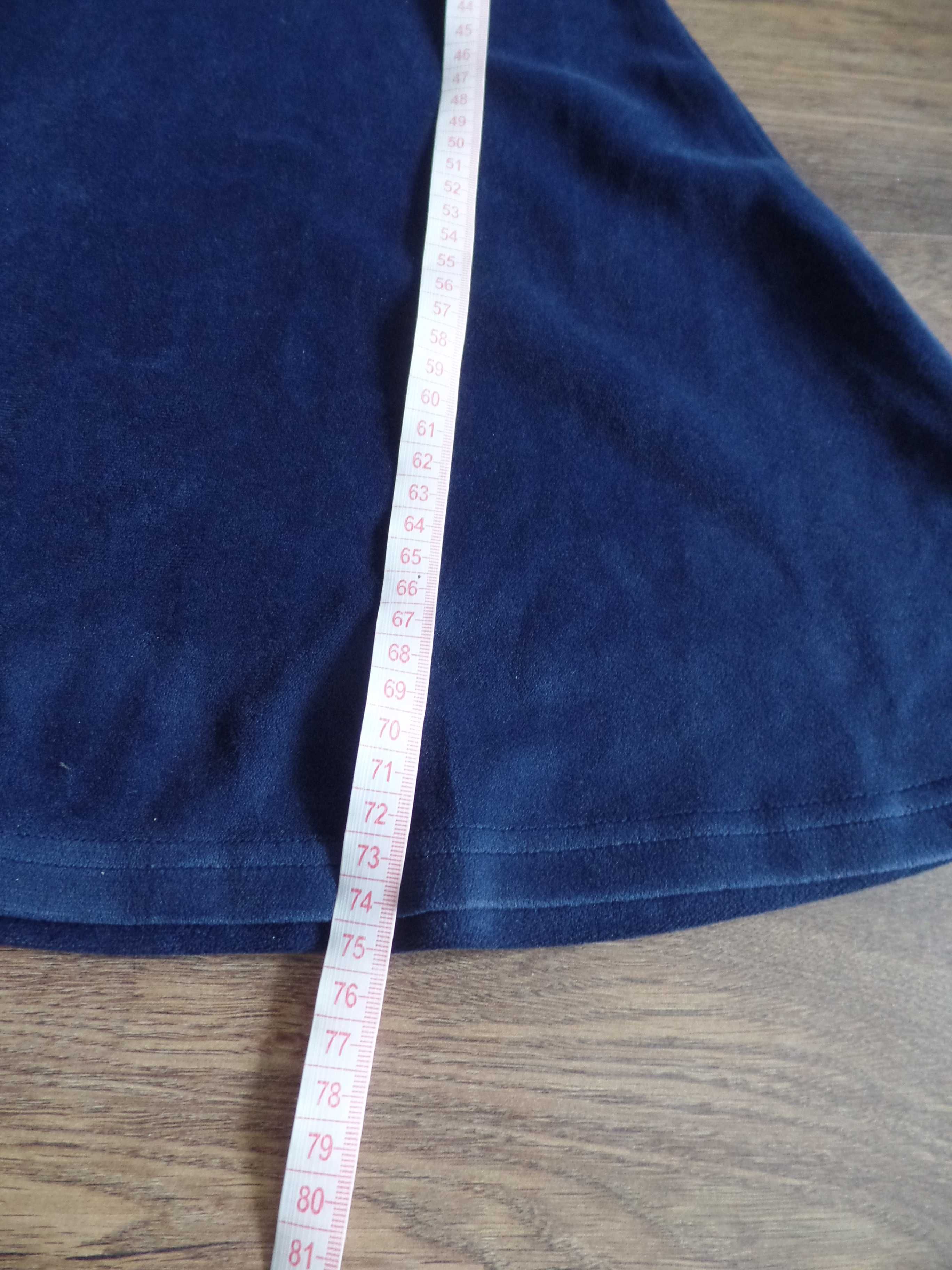 Śliczna ciepła welurowa granatowa sukienka elegancka R. 140