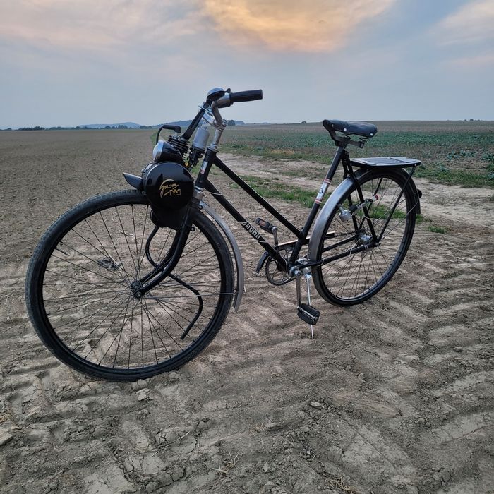 Rower z silnikiem spalinowym wsk gnom jagna prl zzr