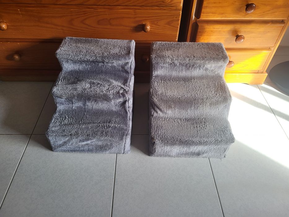 Escada para cachorro