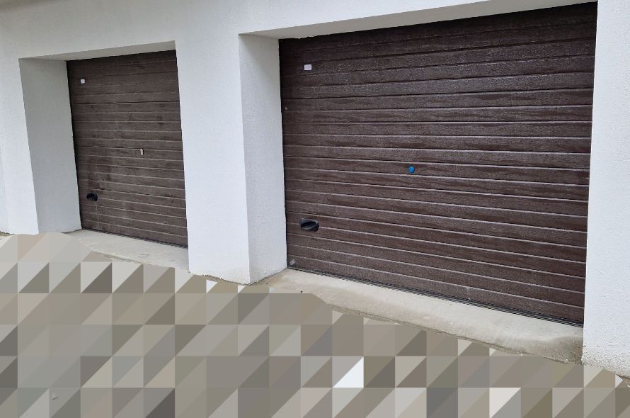 Гараж з ремонтом+інвертор. Брама 2