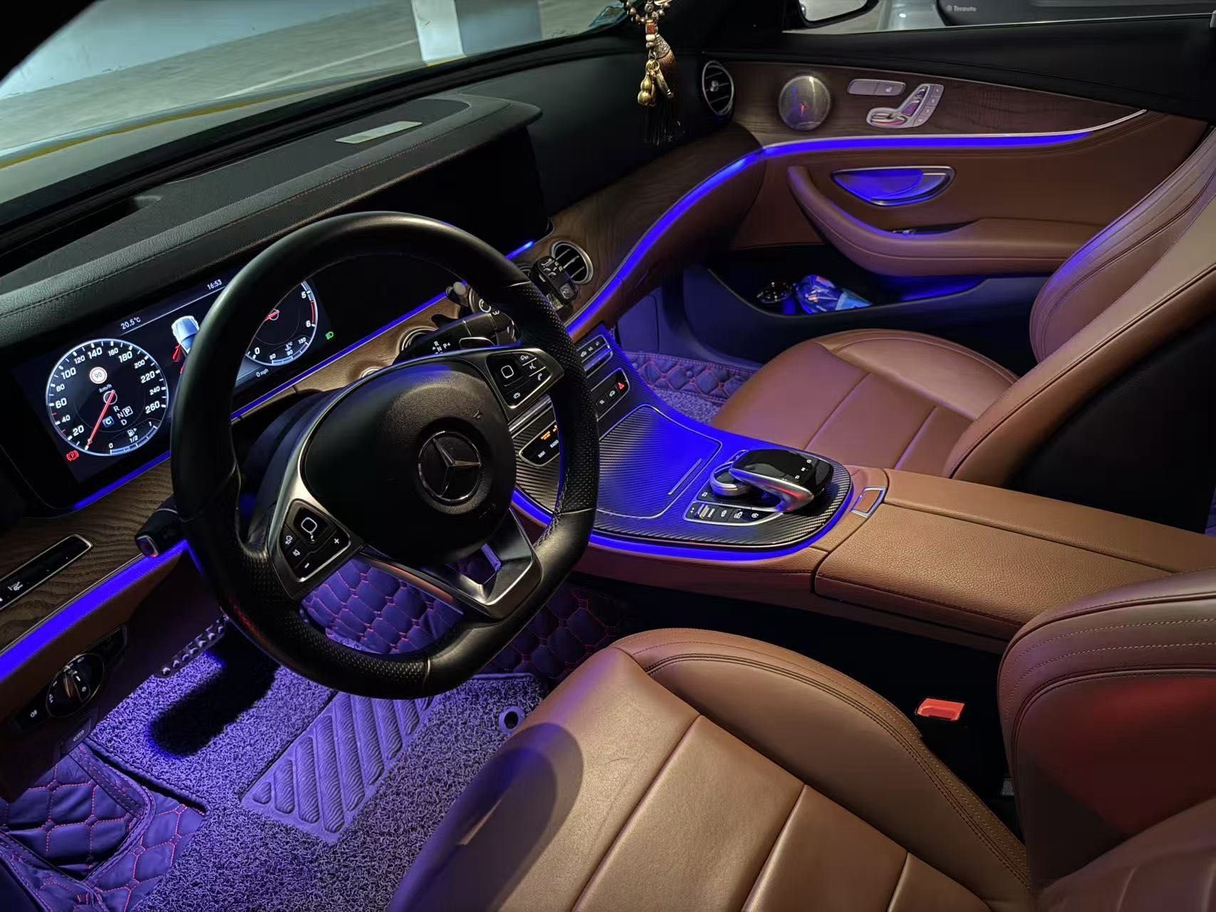 Mercedes-Benz e220 versão top AG sports  2017, 80.000 km