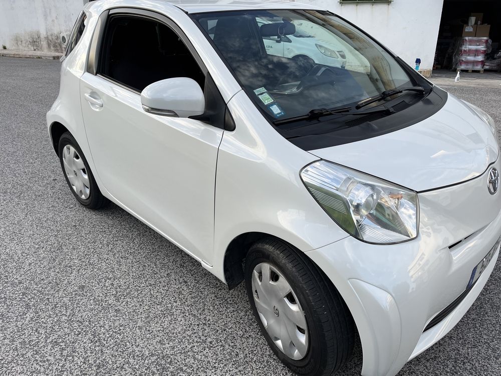 Toyota IQ 1000 gasolina