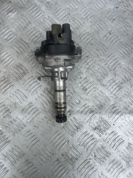 Трамблер 2.0 Mitsubishi galant 6 галант 90 год