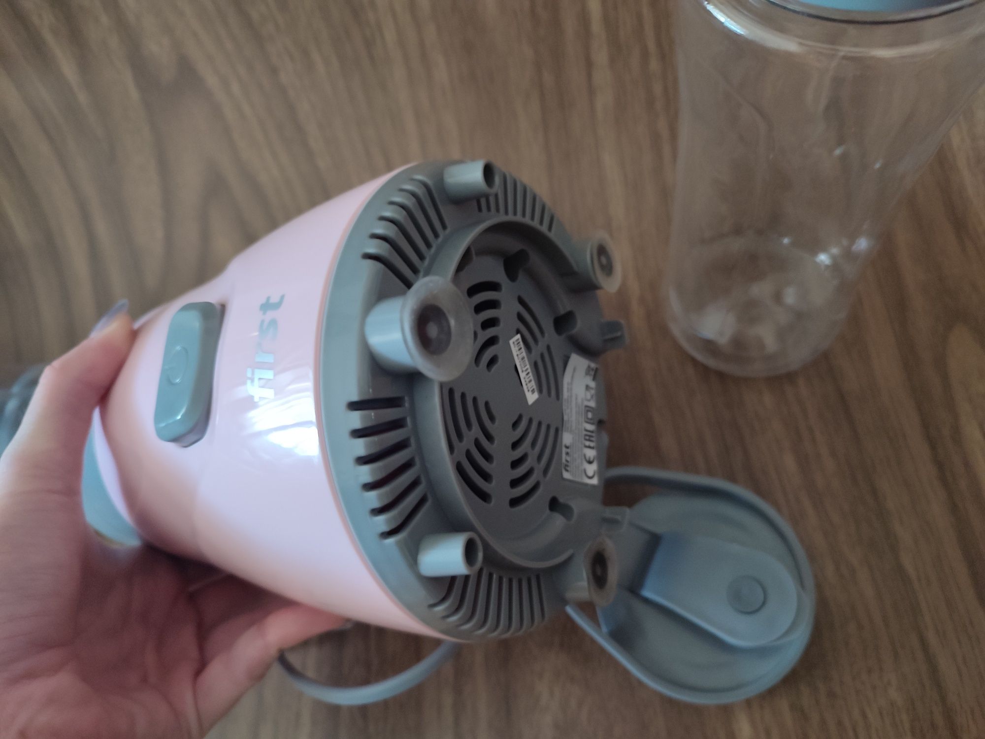 Liquidificadora First Rosa