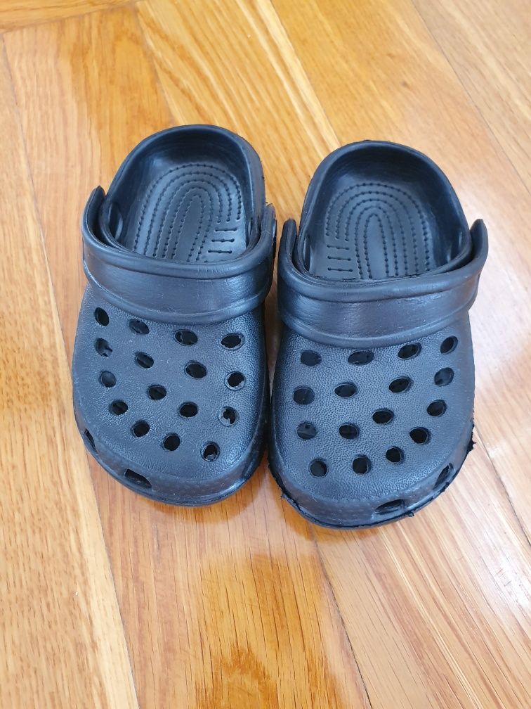 Buty typu crocs 21r. Nowe