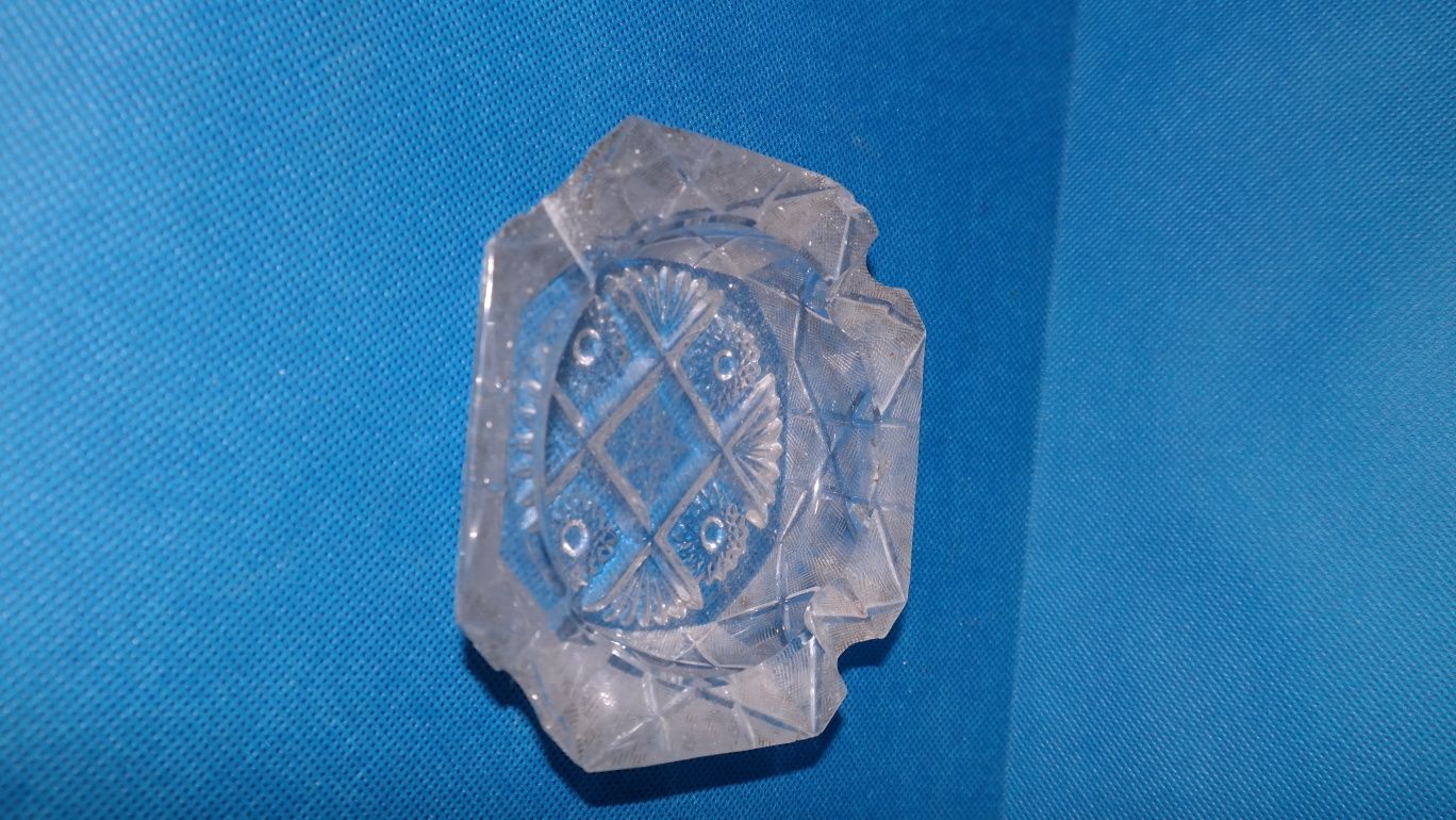 Popielniczka Prl Kryształ