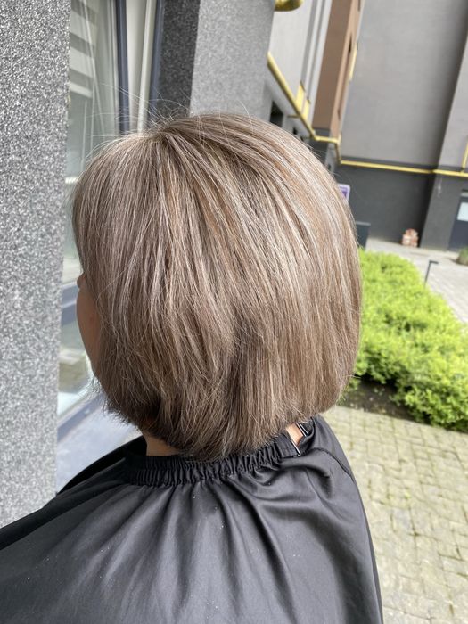 Фарбування волосся/відновлення