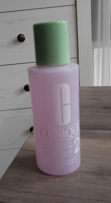 Clinique 3 Steps Clarifying Lotion 2 - tonik skóra sucha i mieszana