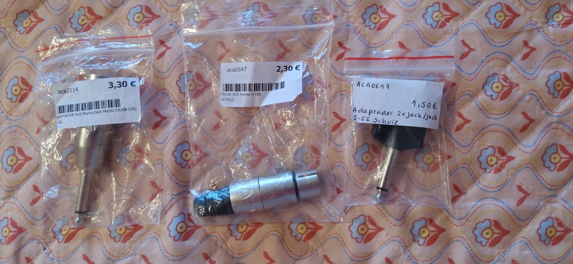 Fichas e adaptadores Novo