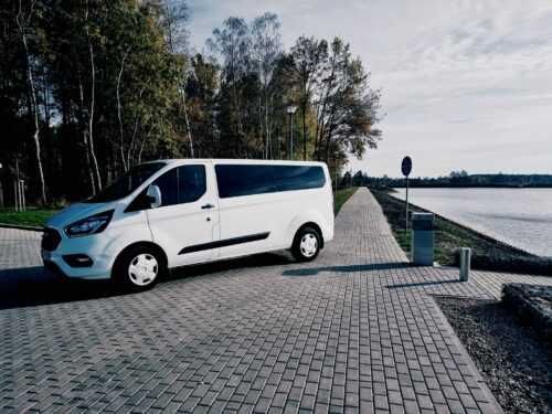 Wynajem busów 9-osobowych -  FORD Transit Custom